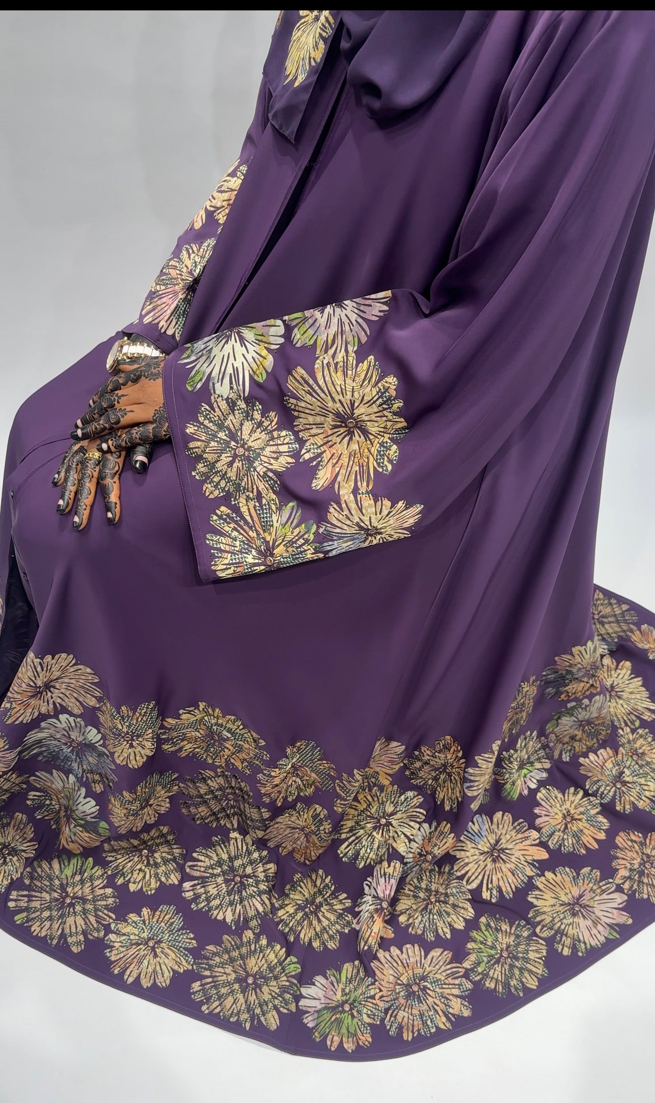 Luxury Hand-Cut Floral Abaya