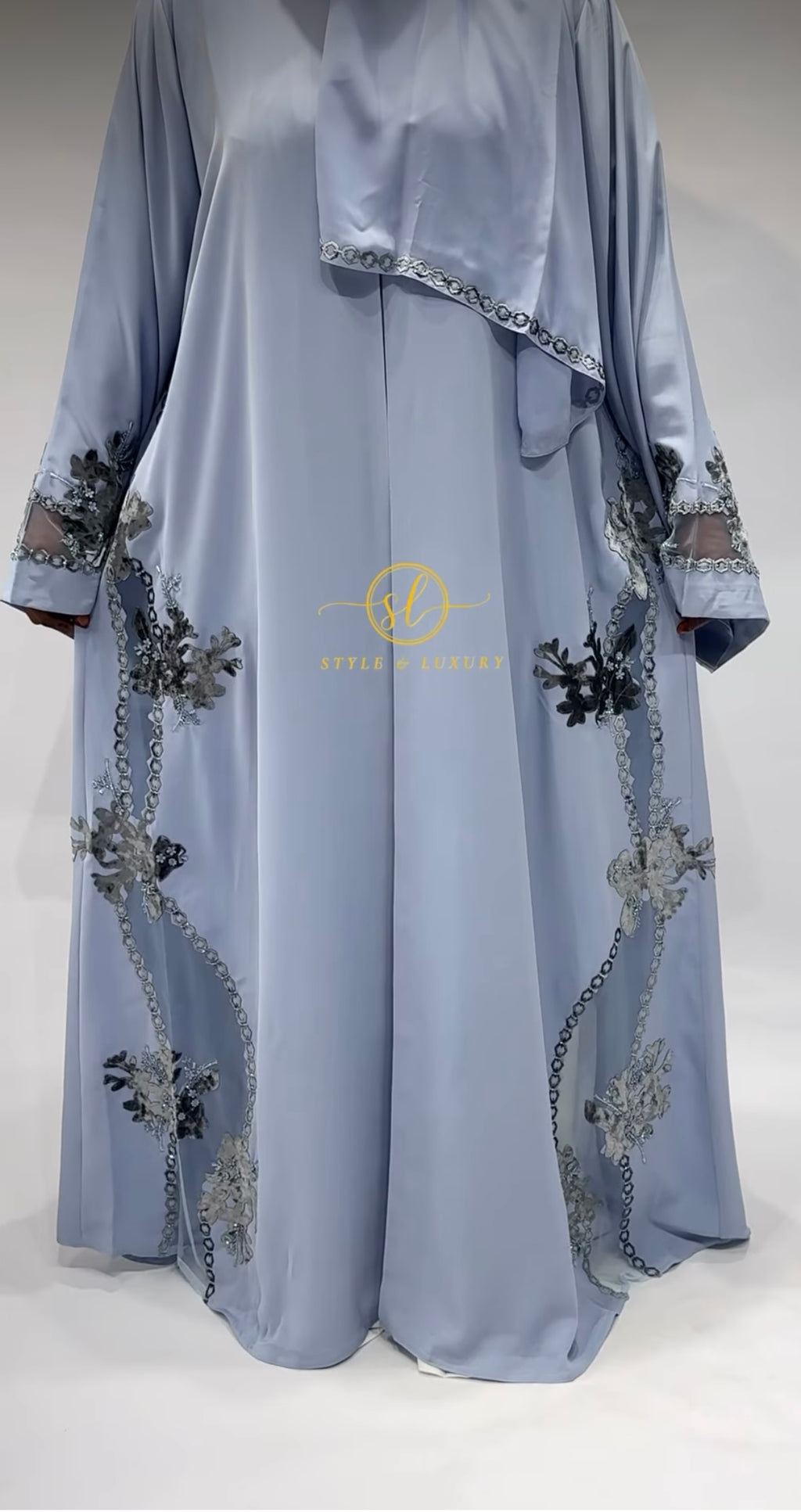 Bloom Luxury Abaya