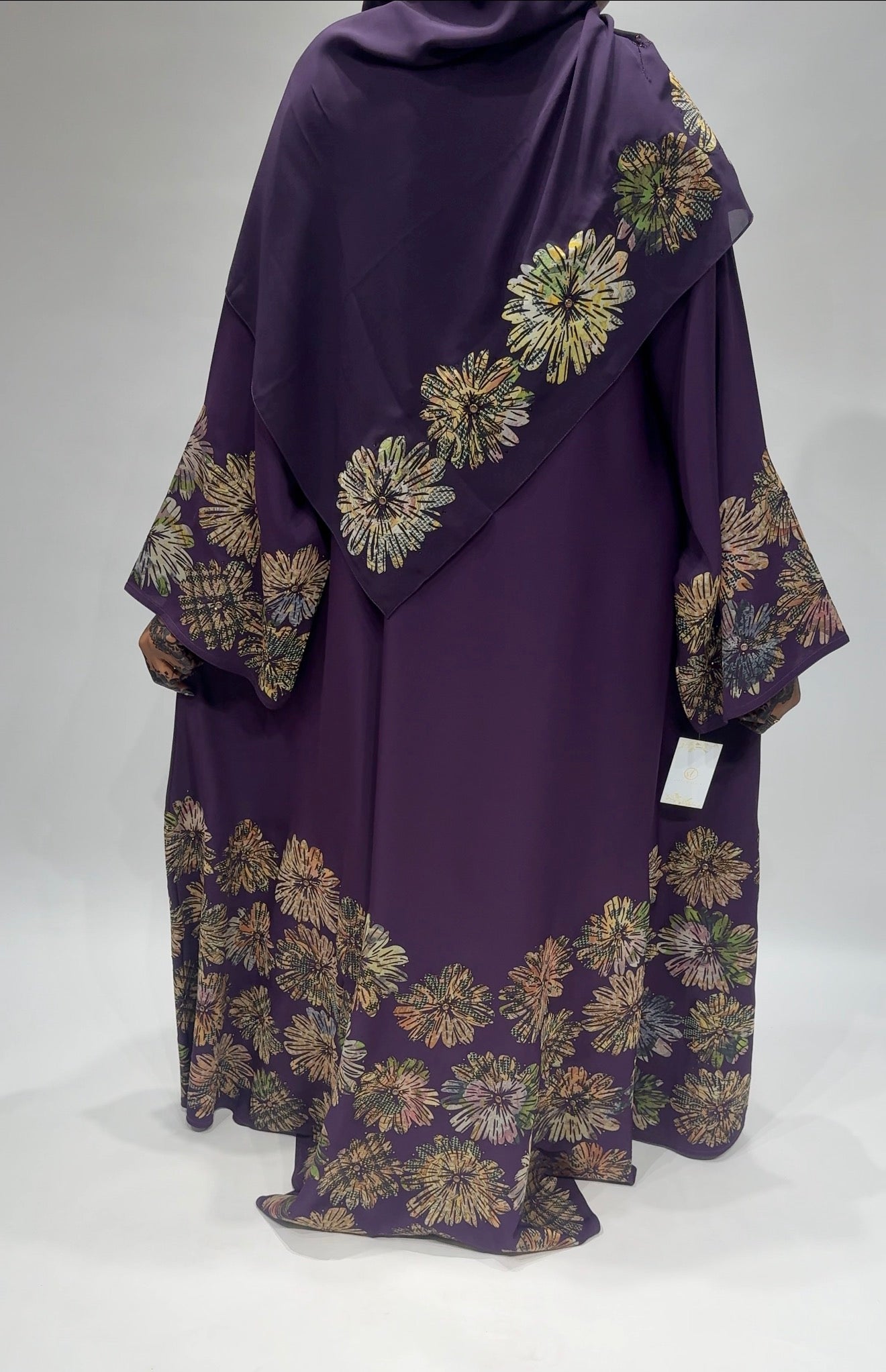 Luxury Hand-Cut Floral Abaya