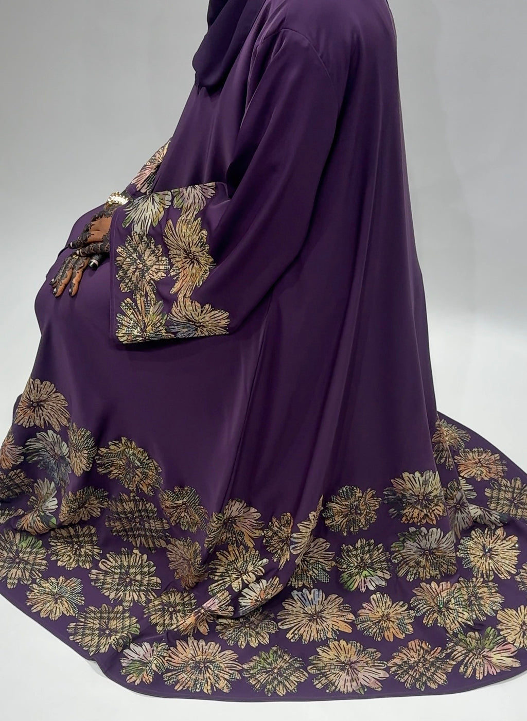 Luxury Hand-Cut Floral Abaya