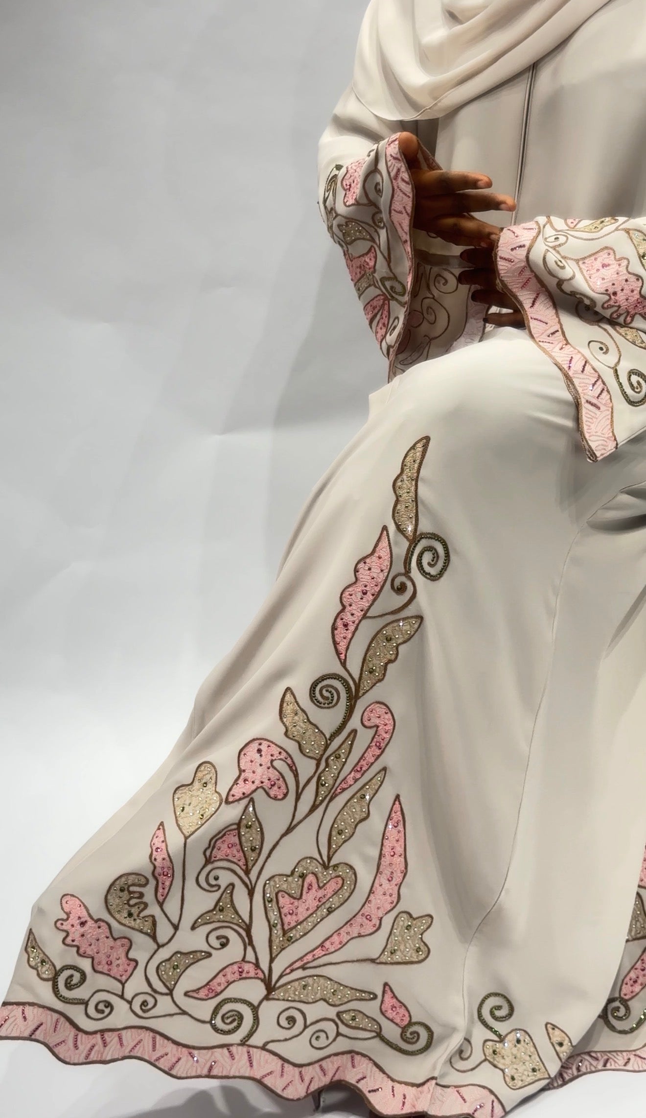 Cream & Blush Embroidered Floral Abaya