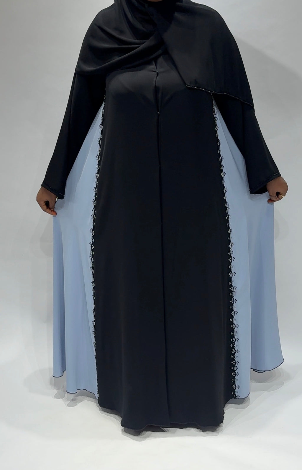 Midnight Grace contrast Abaya