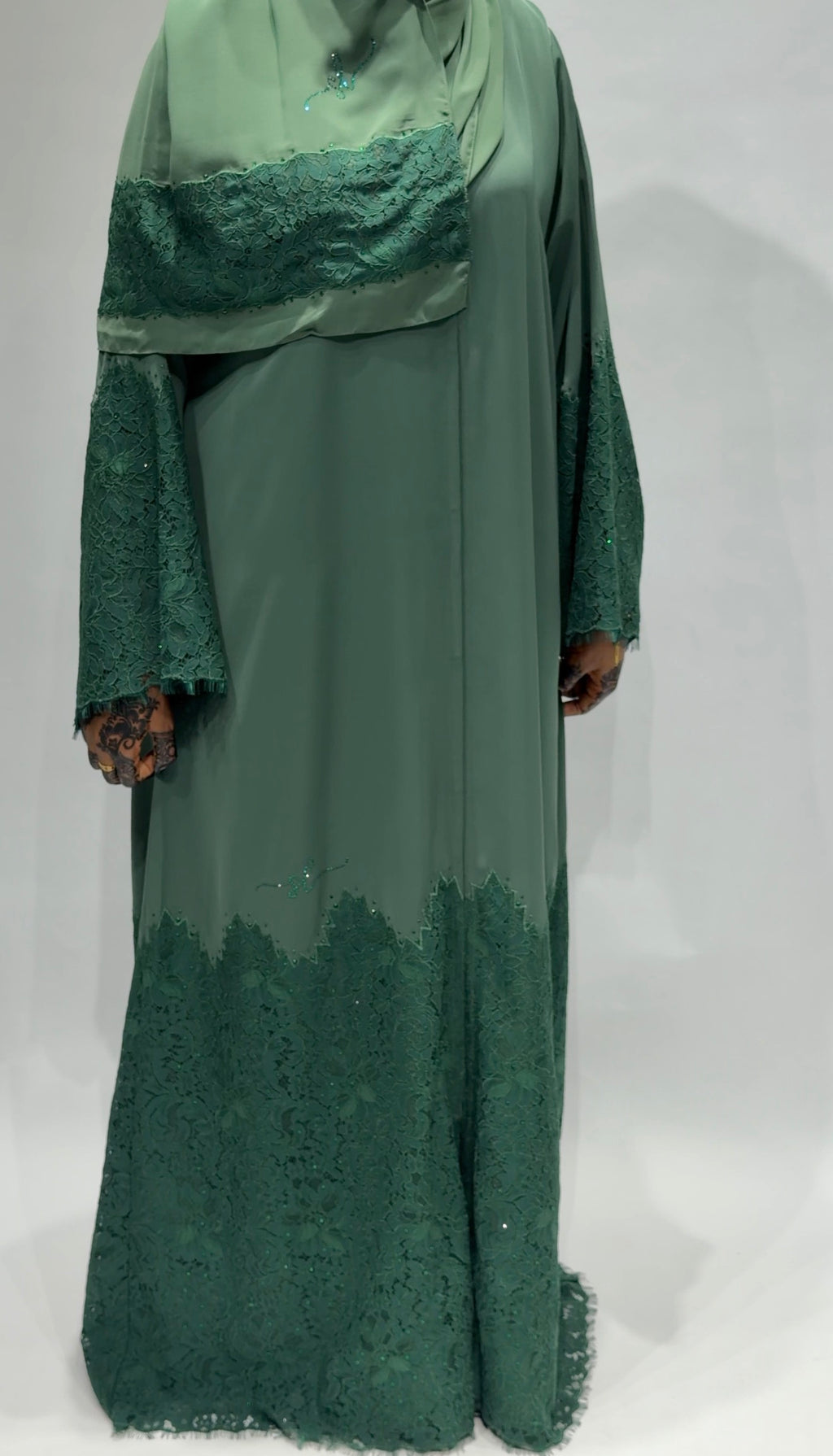 Emerald lace serenity Exclusive-Abaya