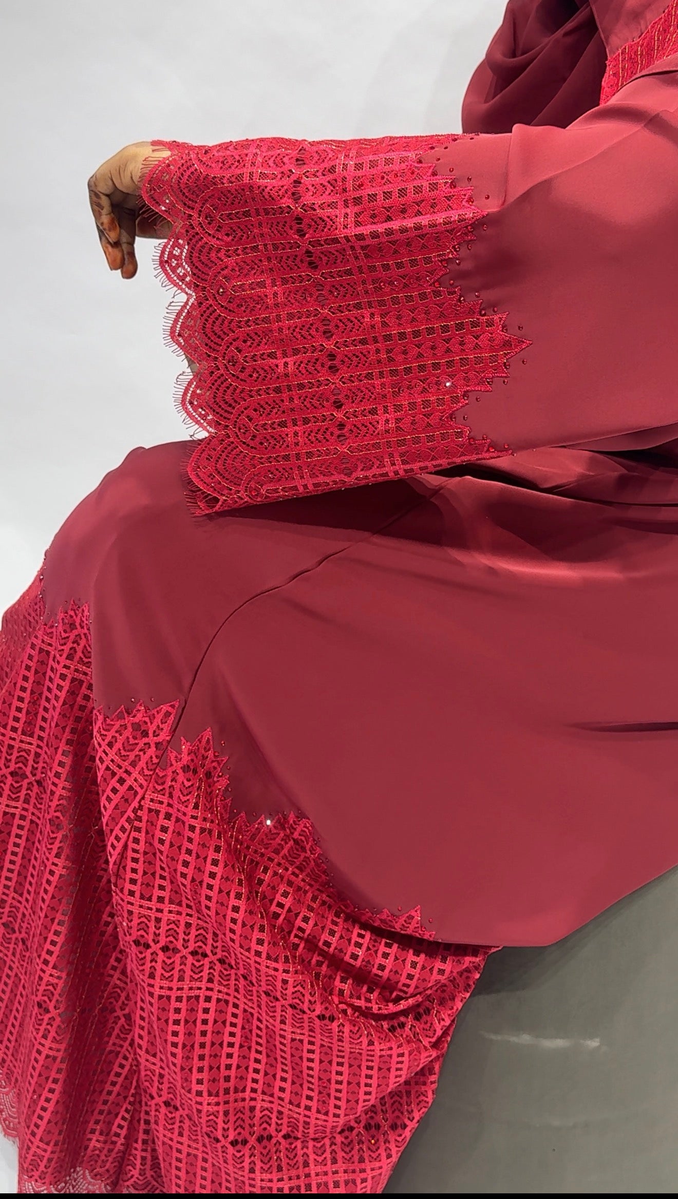 Royal Burgundy Lace Exclusive-Abaya