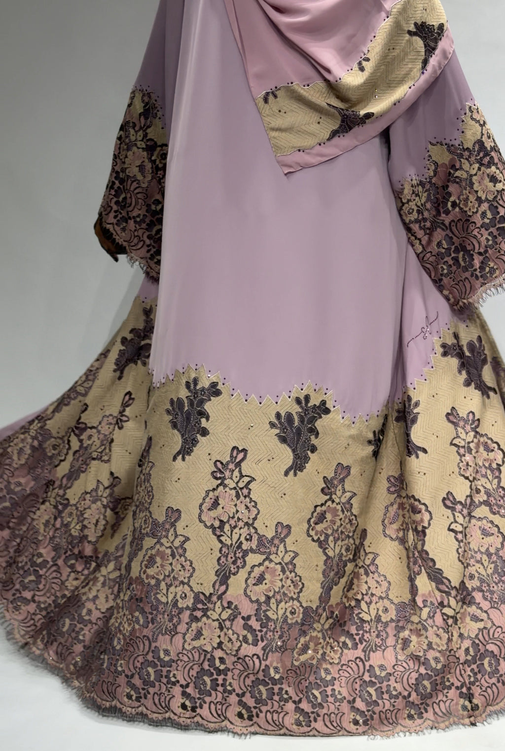 Blush Royale Lace Exclusive-Abaya