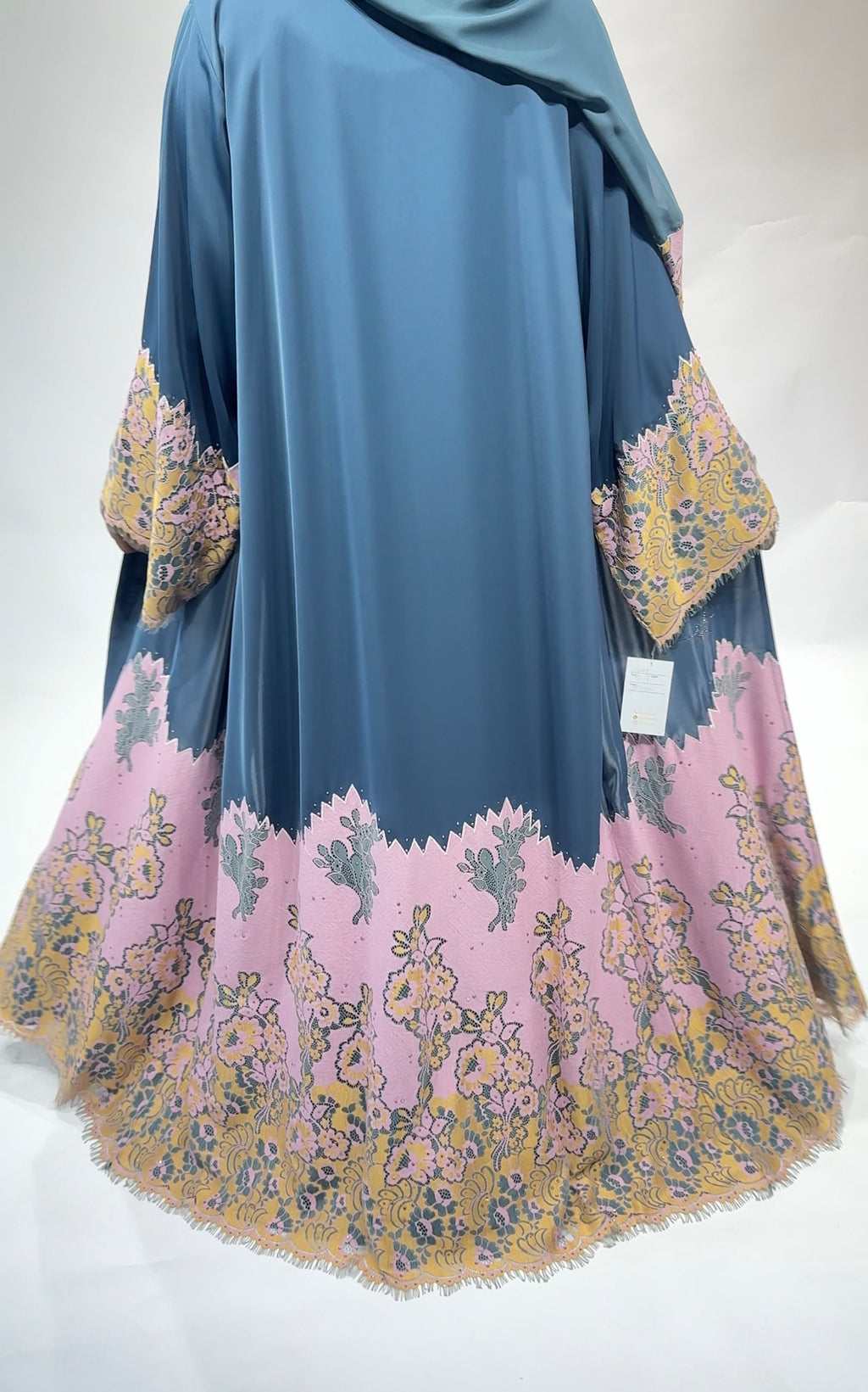 Exclusive luxury Dubai Abaya