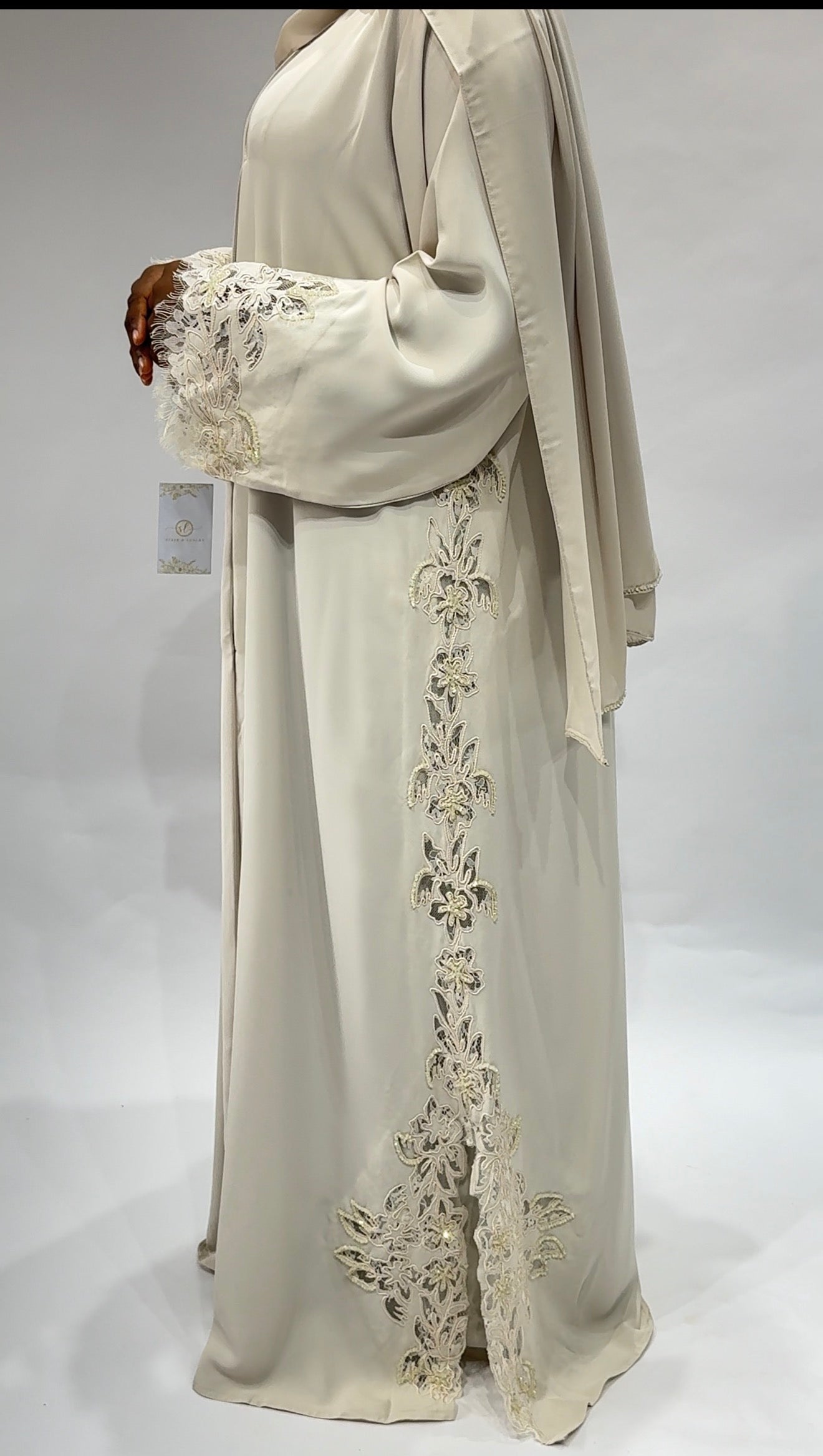 3 pieces Abaya with matching inner