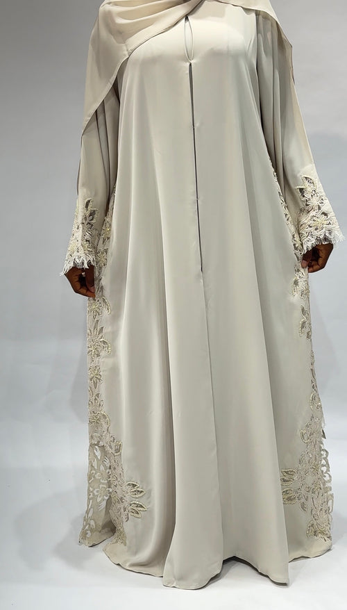 3 pieces Abaya with matching inner